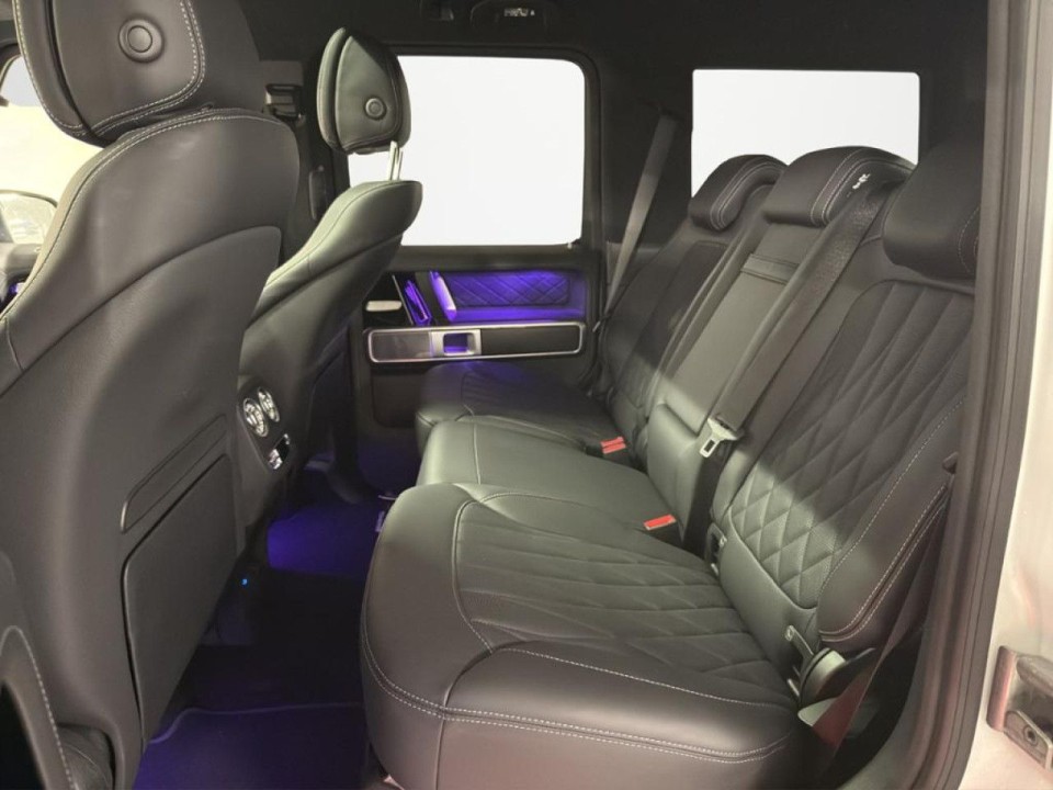 Mercedes-Benz G 500 - foto 10