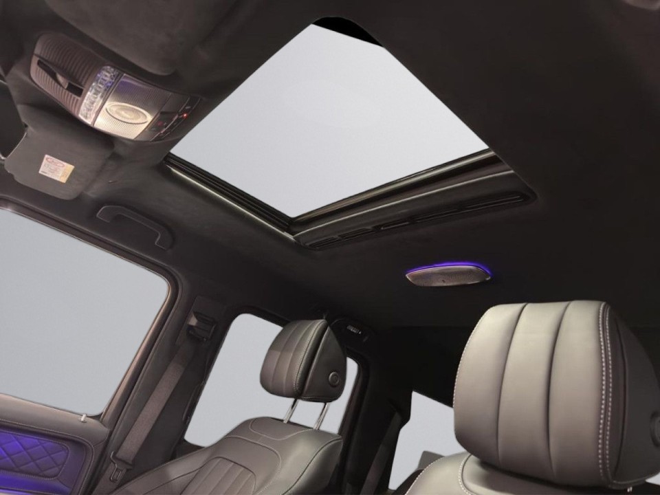 Mercedes-Benz G 500 - foto 14