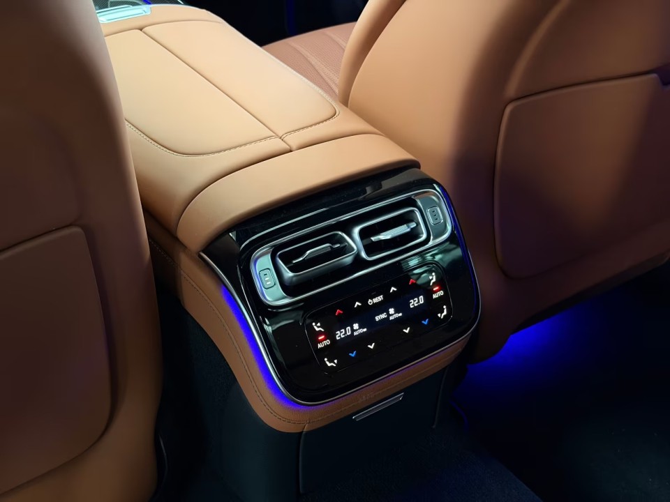 Mercedes-Benz S 63 AMG E-PERFORMANCE - foto 28
