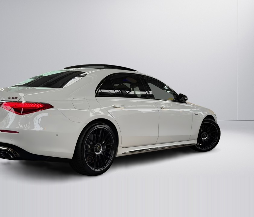 Mercedes-Benz S 63 AMG E-PERFORMANCE (2)