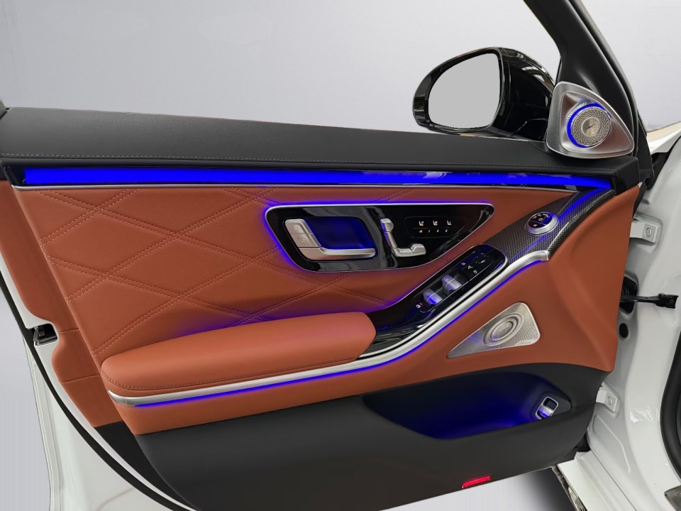 Mercedes-Benz S 63 AMG E-PERFORMANCE - foto 35