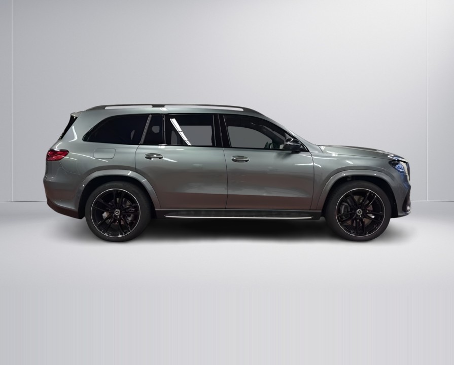 Mercedes-Benz GLS 450d 4MATIC AMG (2)