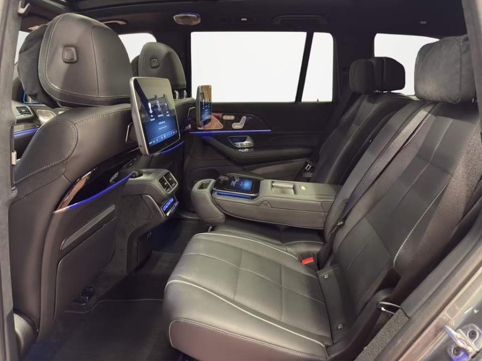 Mercedes-Benz GLS 450d 4MATIC AMG - foto 17