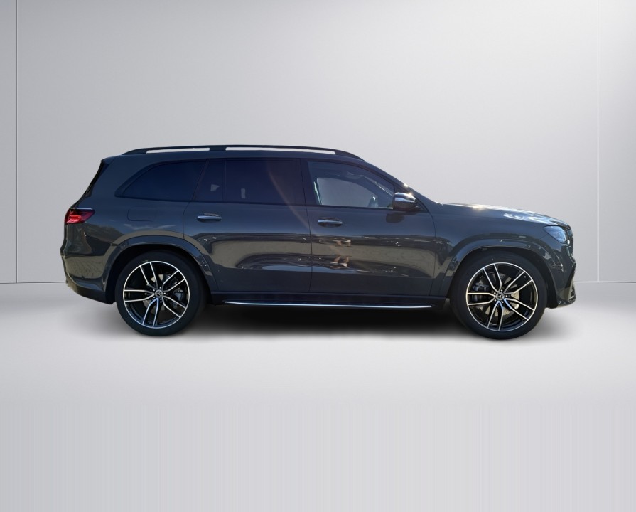 Mercedes-Benz GLS 450d 4MATIC (2)