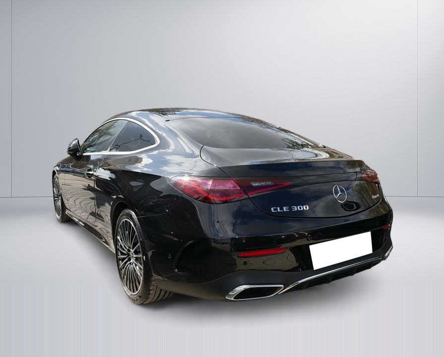 Mercedes-Benz CLE 300 4MATIC Coupé AMG (2)