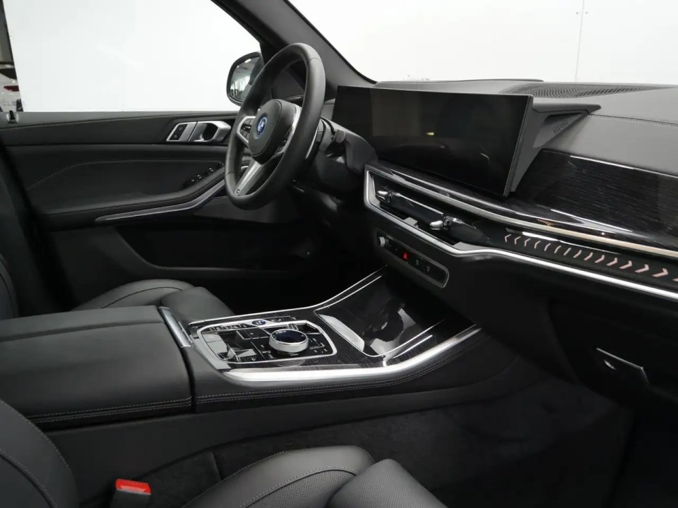 BMW X5 xDrive50e M-Sport (5)
