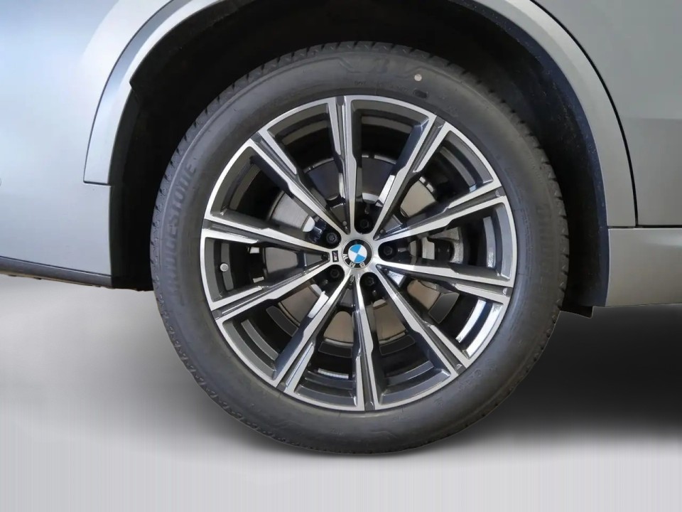 BMW X5 xDrive50e M-Sport - foto 11