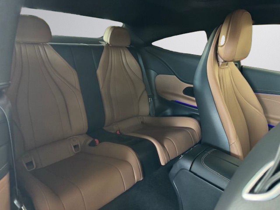 Mercedes-Benz CLE 200 Coupé AMG 4MATIC - foto 8