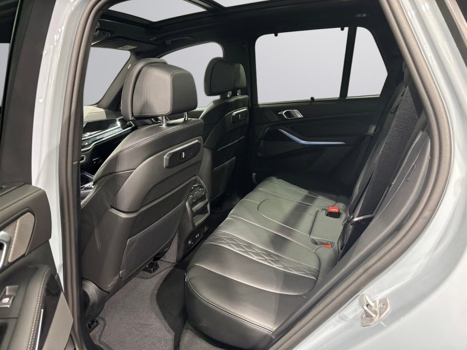 BMW X5 xDrive50e M-Sport (5)