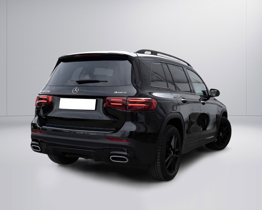 Mercedes-Benz GLB 220 4MATIC AMG (2)