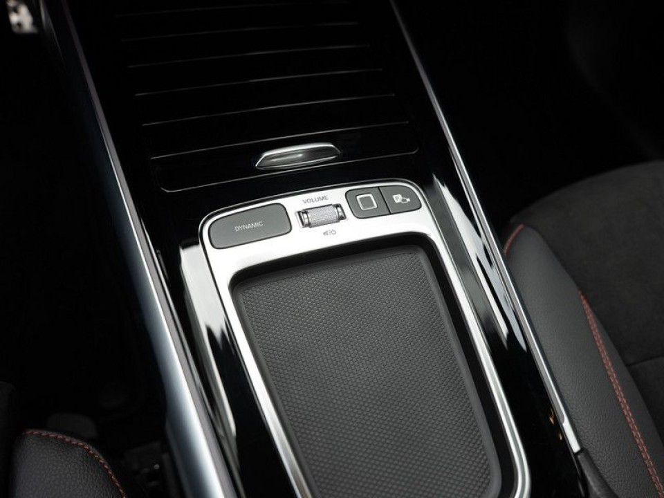 Mercedes-Benz GLB 220 4MATIC AMG - foto 9