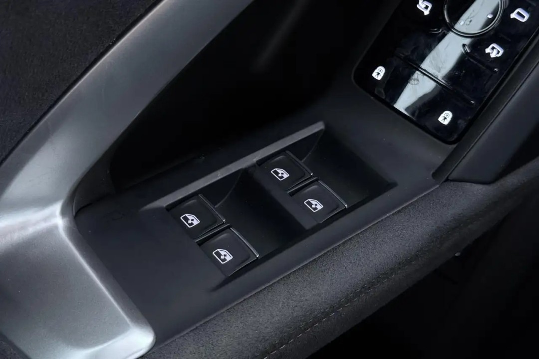 Audi Q5 2.0 TFSI Quattro S edition - foto 43