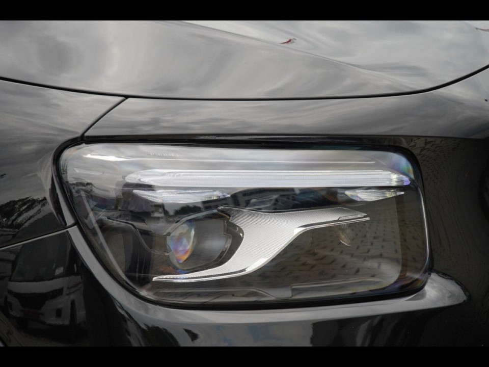 Mercedes-Benz GLB 35 AMG 4MATIC - foto 25