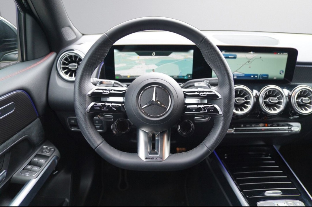 Mercedes-Benz GLB 35 AMG 4MATIC - foto 11