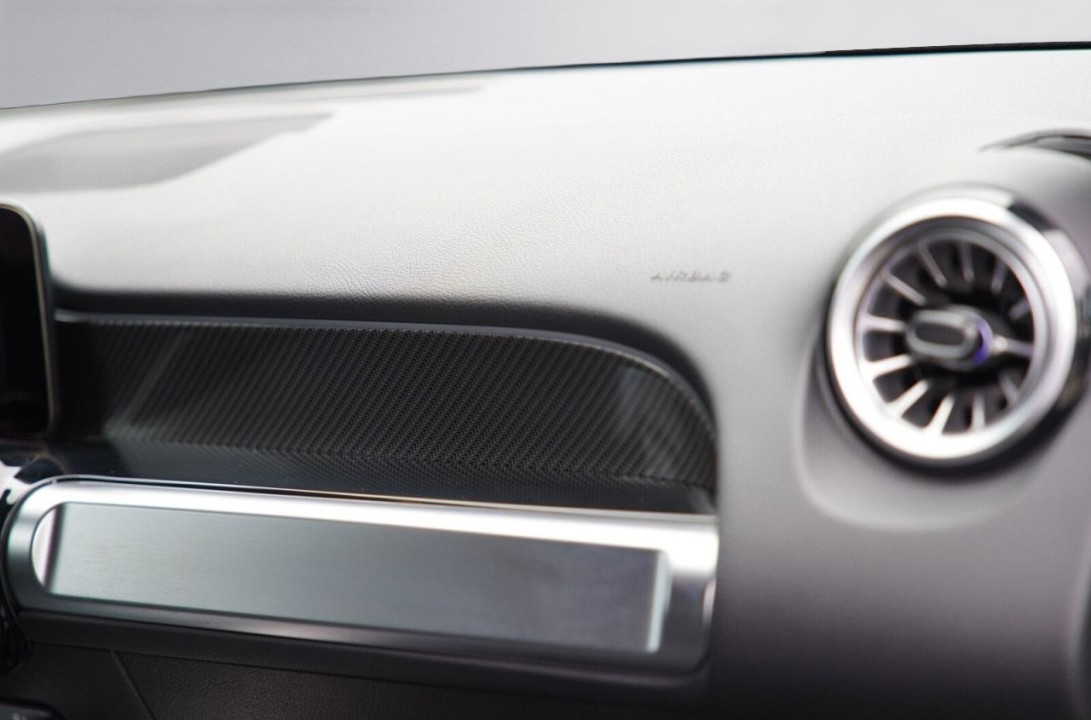 Mercedes-Benz GLB 35 AMG 4MATIC - foto 17
