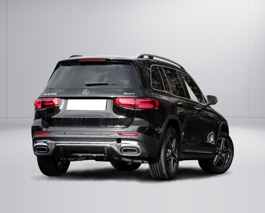 Mercedes-Benz GLB 220 4MATIC AMG (2)