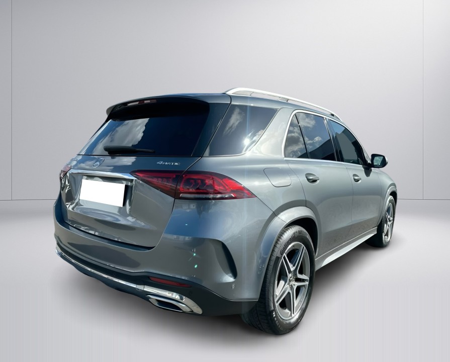 Mercedes-Benz GLE 350de 4MATIC AMG (3)