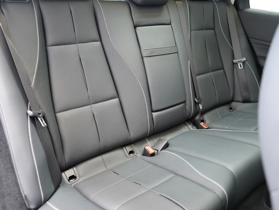 Mercedes-Benz GLE 350de 4MATIC AMG - foto 15