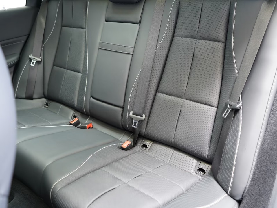 Mercedes-Benz GLE 350de 4MATIC AMG - foto 16