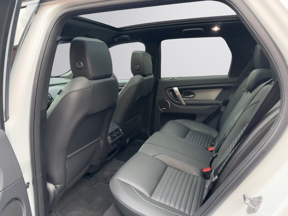 Land Rover Discovery Sport - foto 13