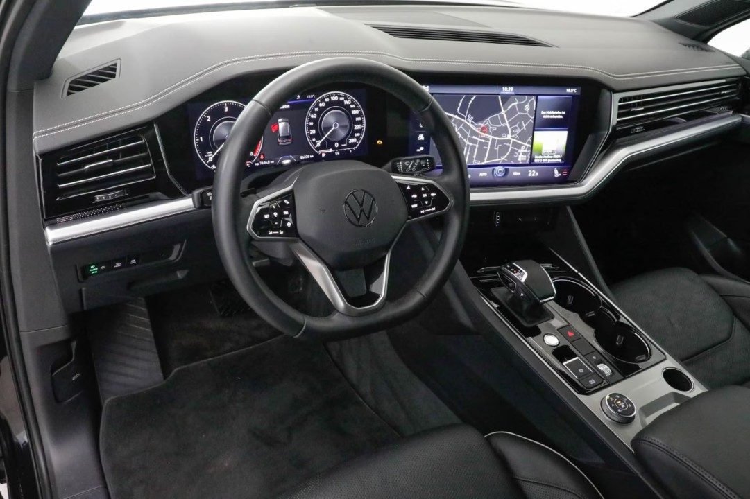 Volkswagen Touareg Elegance - foto 12