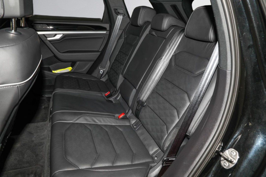 Volkswagen Touareg Elegance - foto 10