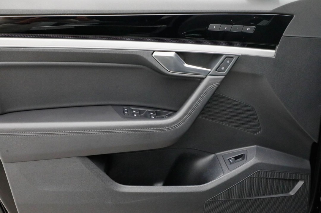 Volkswagen Touareg Elegance - foto 17