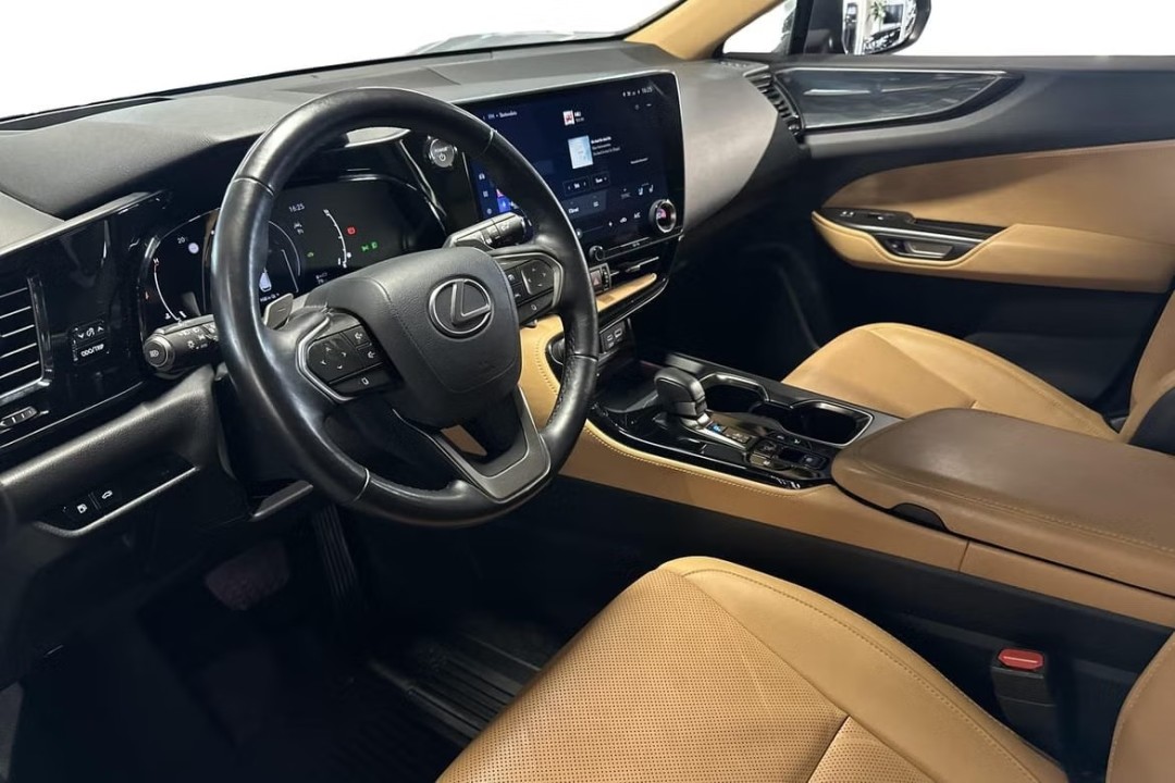Lexus Seria NX 350h AWD Executive - foto 8