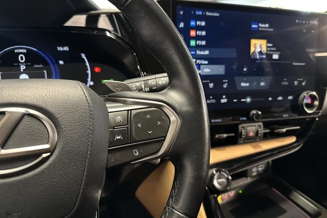Lexus Seria NX 350h AWD Executive - foto 11