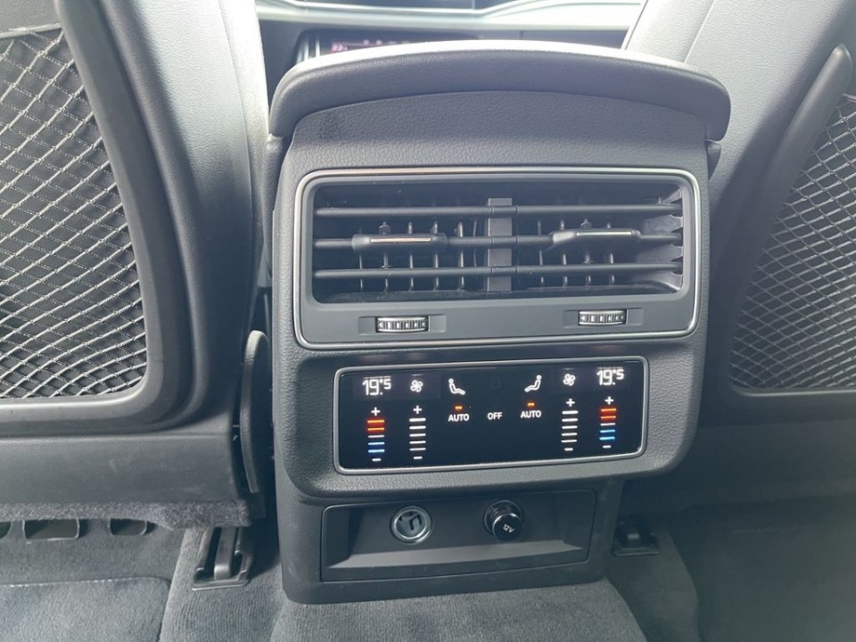 Audi Q8 50 TDI Quattro S-Line - foto 18