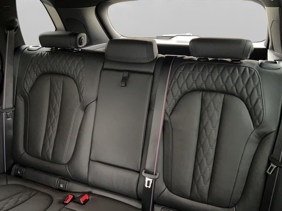 BMW X5 xDrive30d M-Sport - foto 11
