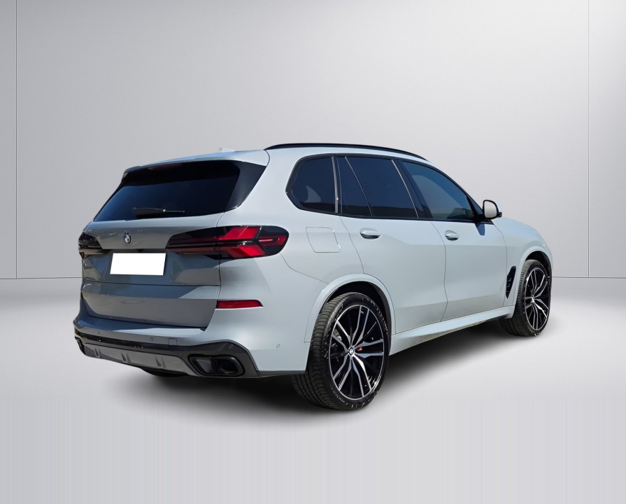 BMW X5 xDrive30d M-Sport (2)