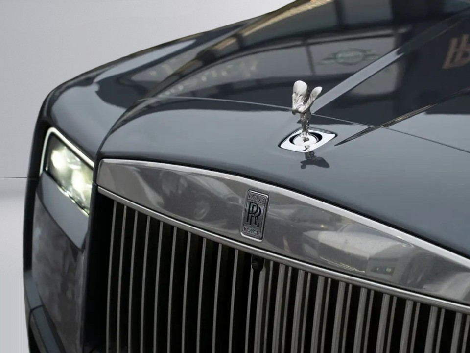 Rolls-Royce Cullinan - foto 24
