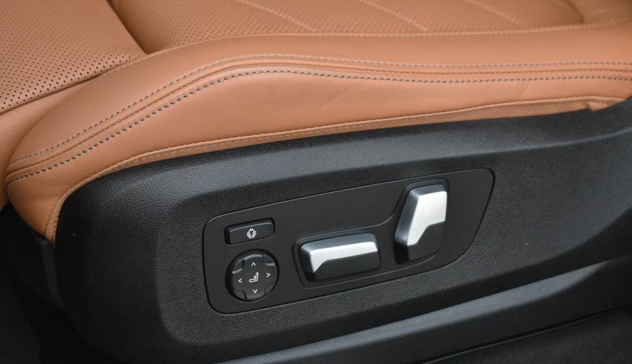BMW X5 30 xDrive Sport - foto 24