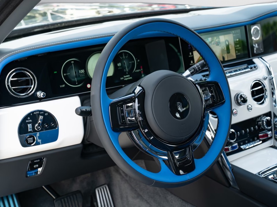 Rolls-Royce Cullinan - foto 9
