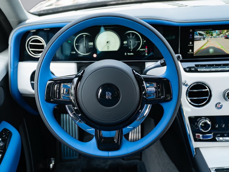 Rolls-Royce Cullinan - foto 10