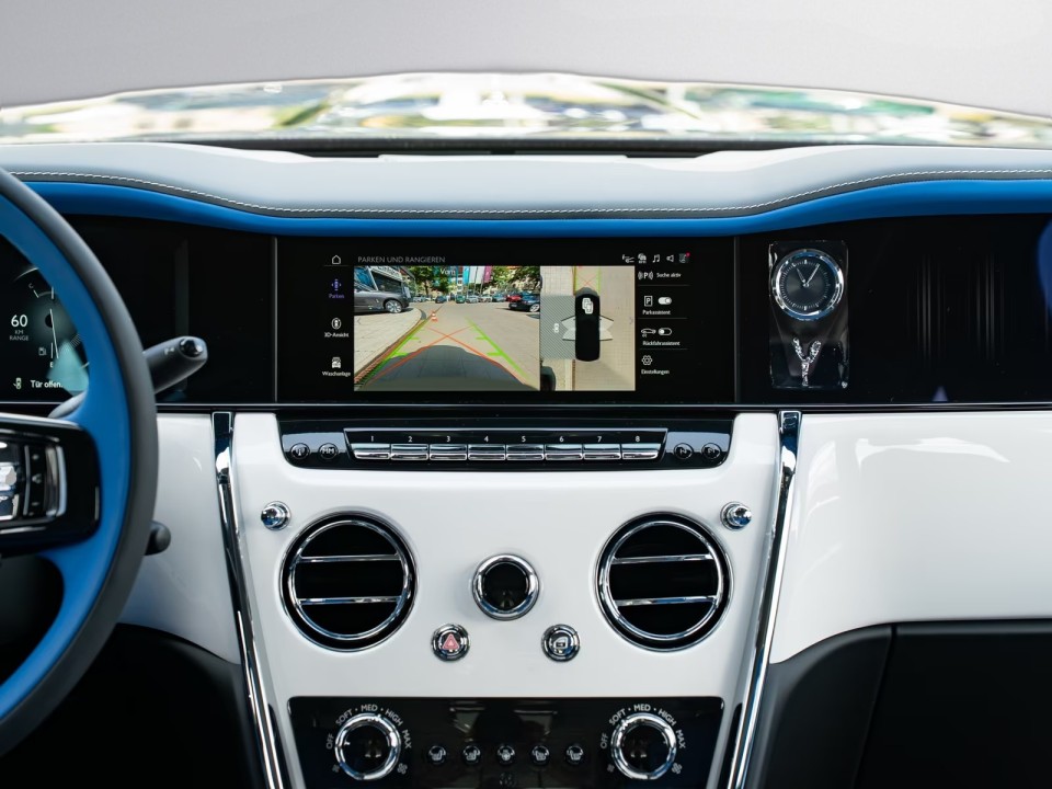 Rolls-Royce Cullinan - foto 12