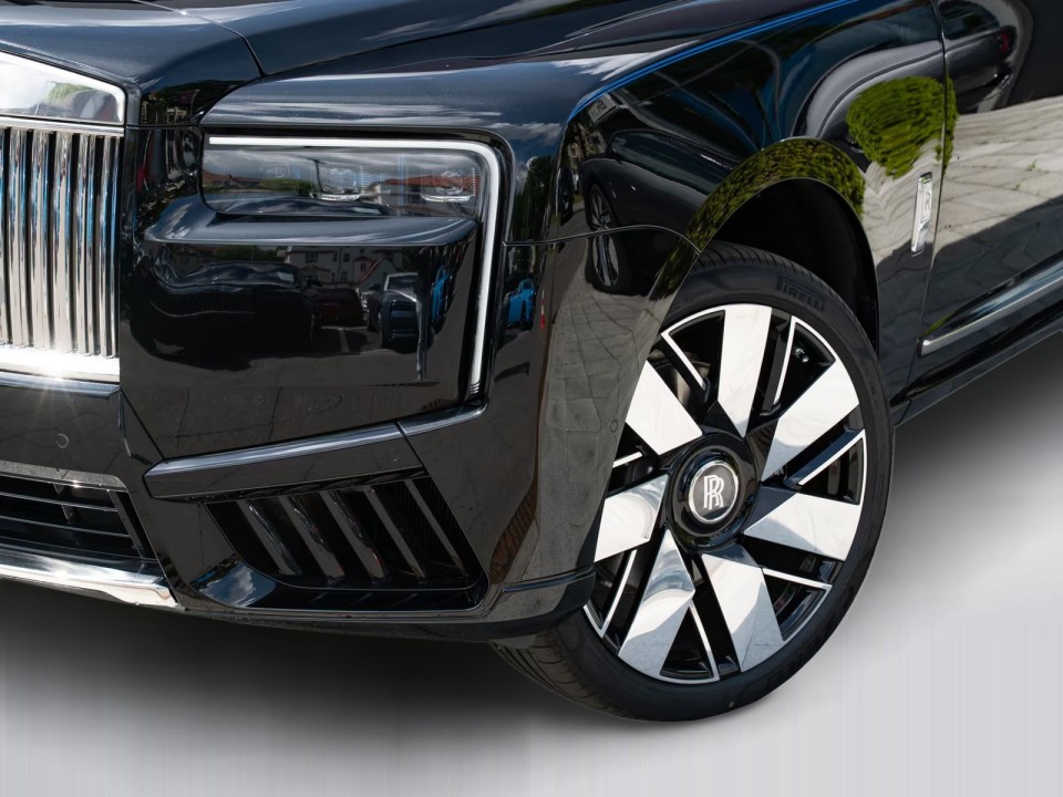 Rolls-Royce Cullinan - foto 25