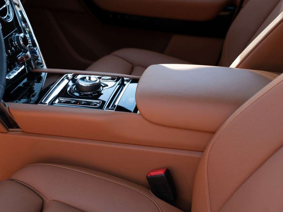 Rolls-Royce Cullinan - foto 27