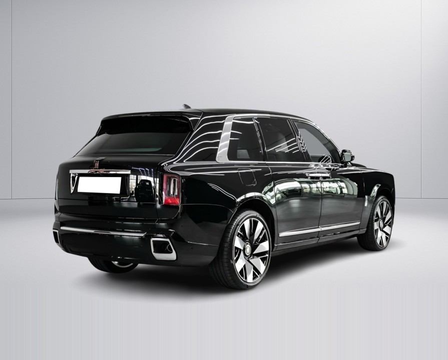 Rolls-Royce Cullinan (4)