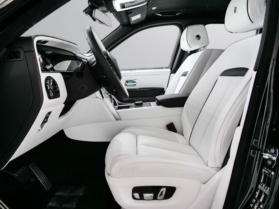 Rolls-Royce Cullinan - foto 7