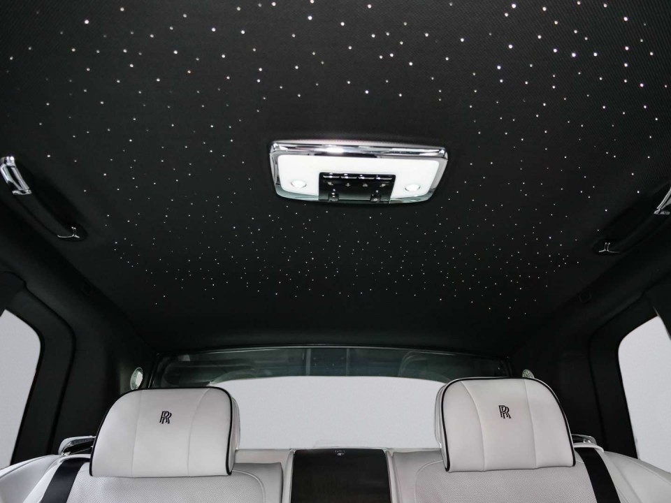 Rolls-Royce Cullinan - foto 24