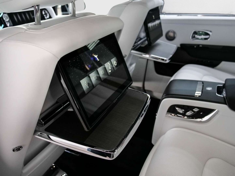 Rolls-Royce Cullinan - foto 10