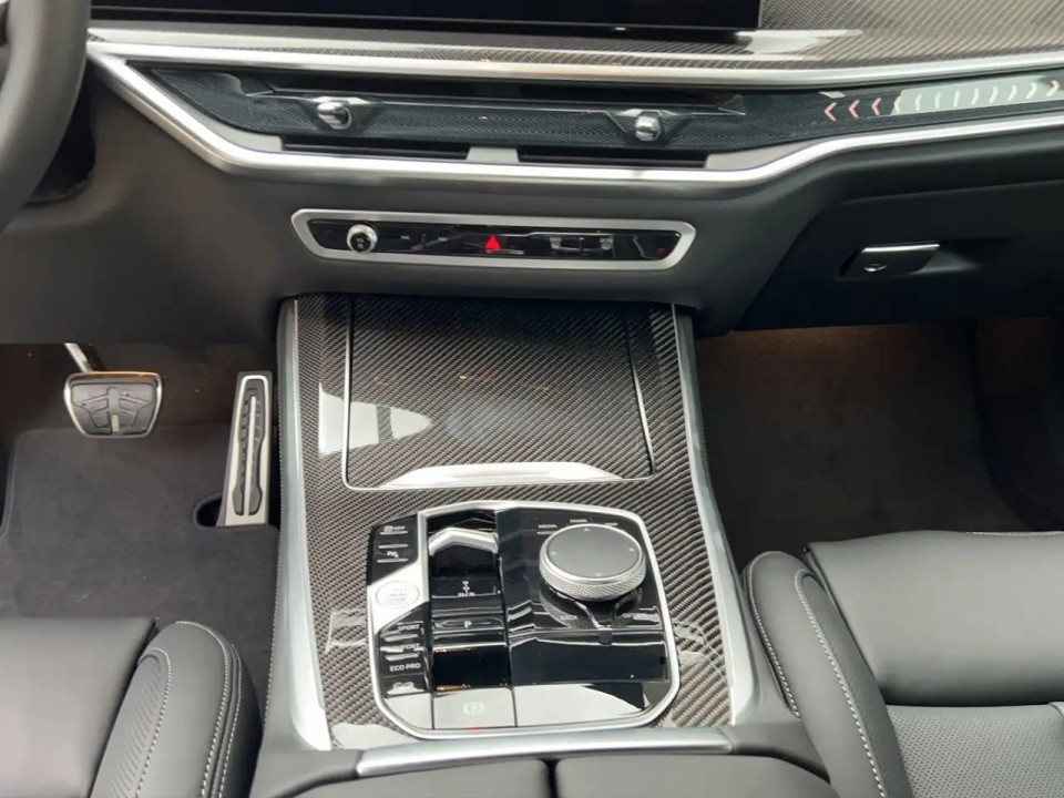 BMW X5 xDrive30d M-Sport - foto 9