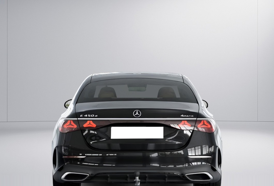 Mercedes-Benz E 450d 4MATIC AMG - foto 6