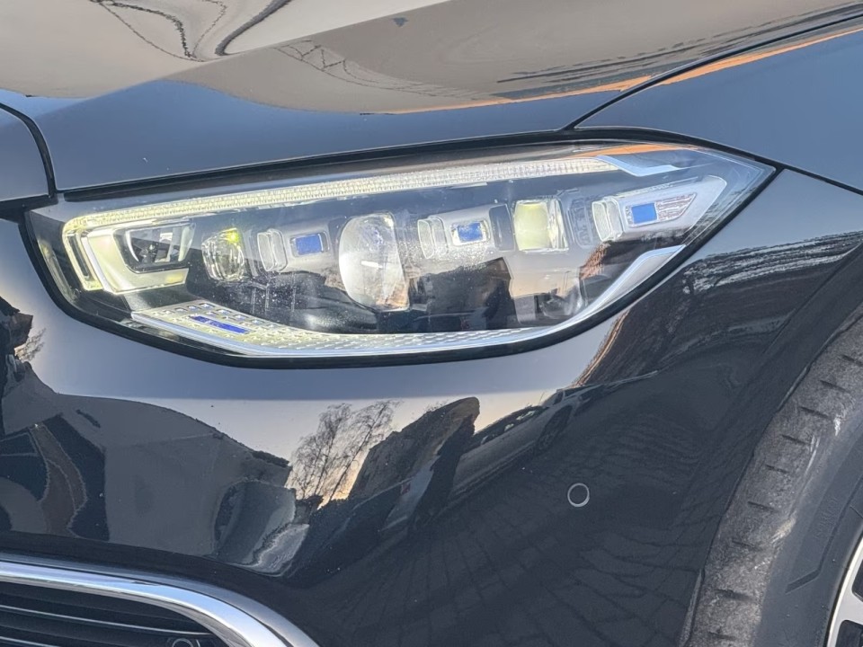 Mercedes-Benz S 580e - foto 23