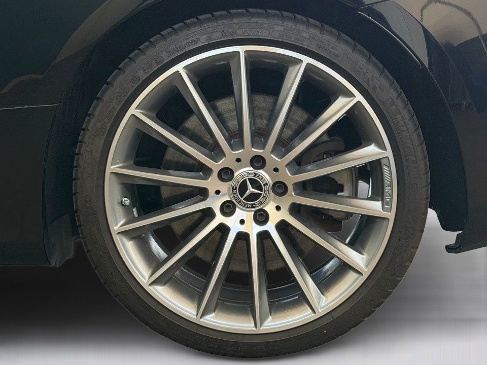 Mercedes-Benz E 450 Coupe - foto 24