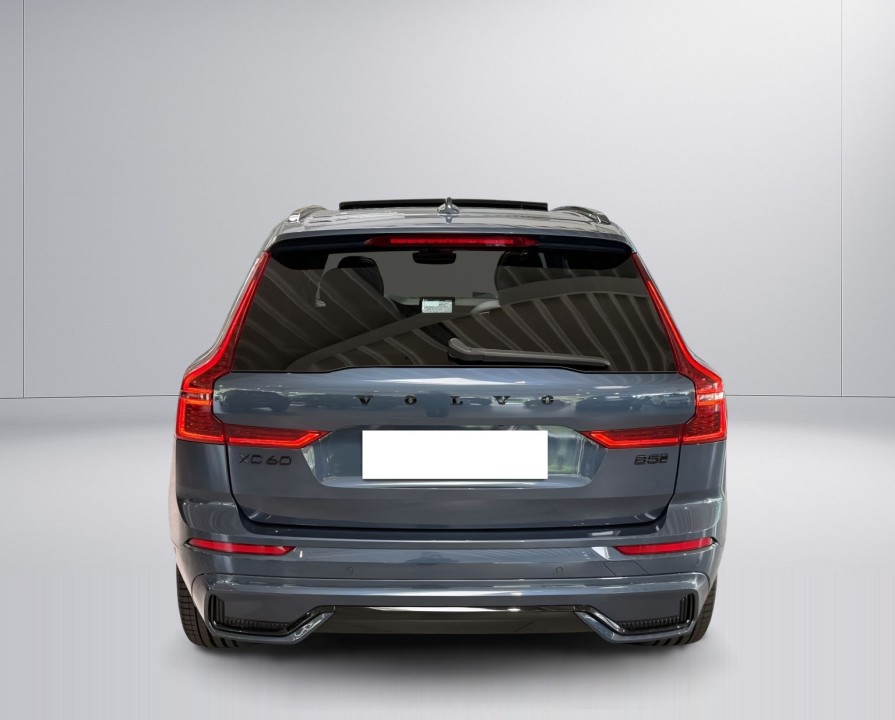 Volvo XC 60 B5 AWD Plus Black Edition (4)