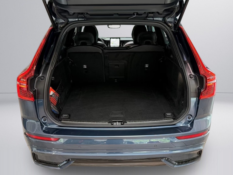 Volvo XC 60 B5 AWD Plus Black Edition - foto 38