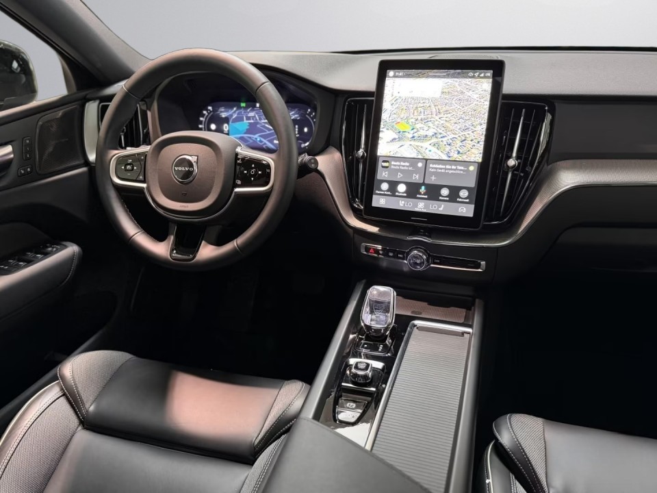 Volvo XC 60 B5 AWD Plus Black Edition - foto 9